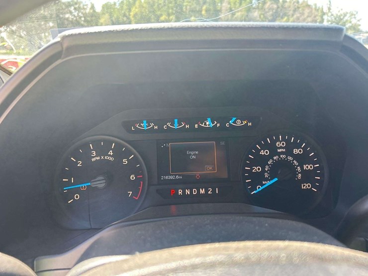 2016-ford-f150-image-14
