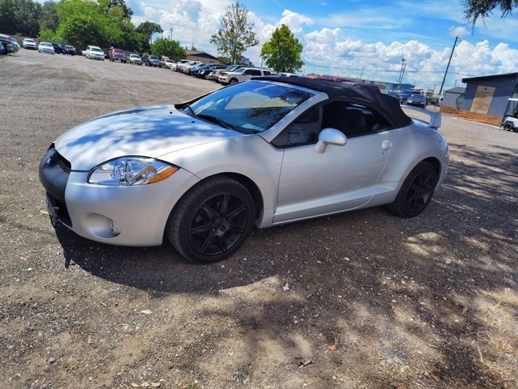 2007-mitsubish-eclipse-spyder-gs-runs/moves-image-3