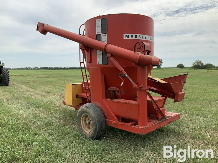massey-ferguson-mf15-grinder-mixer-image-7