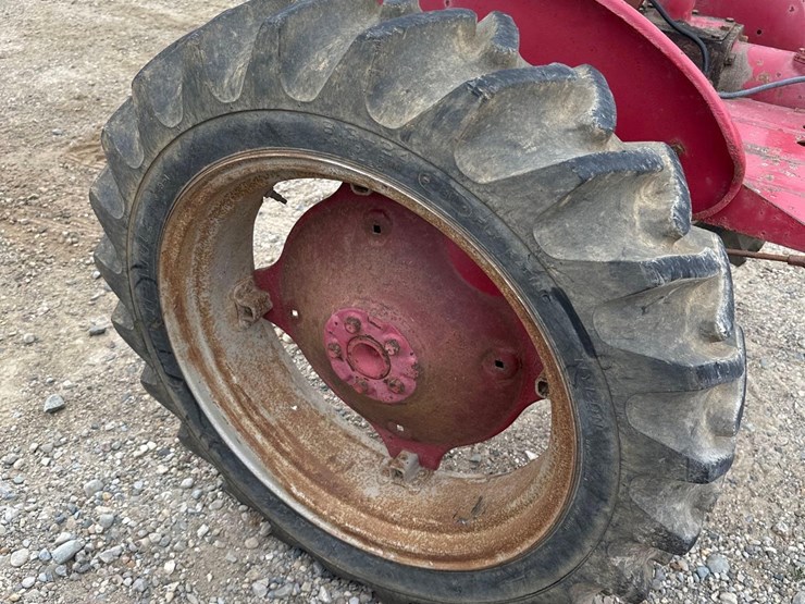 945---farmall-cub-(sn#-134679)-image-7