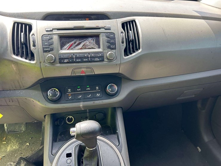 2011-kia-sportage-image-16