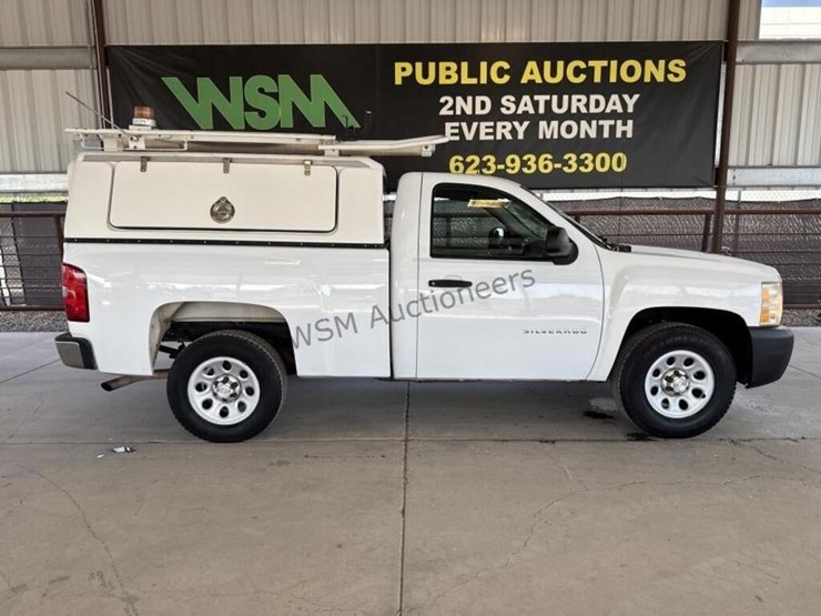 2012-chevrolet-silverado-1500-image-1