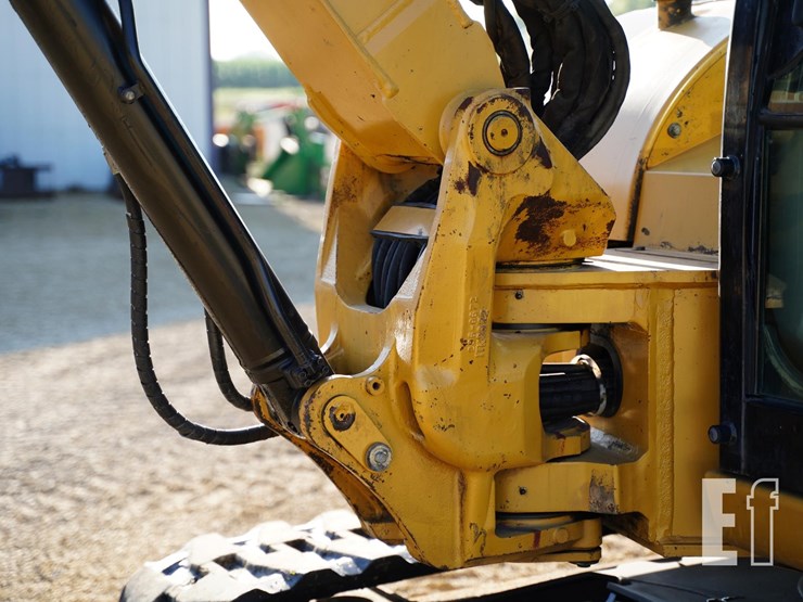 2013-caterpillar-308e2-cr-image-13