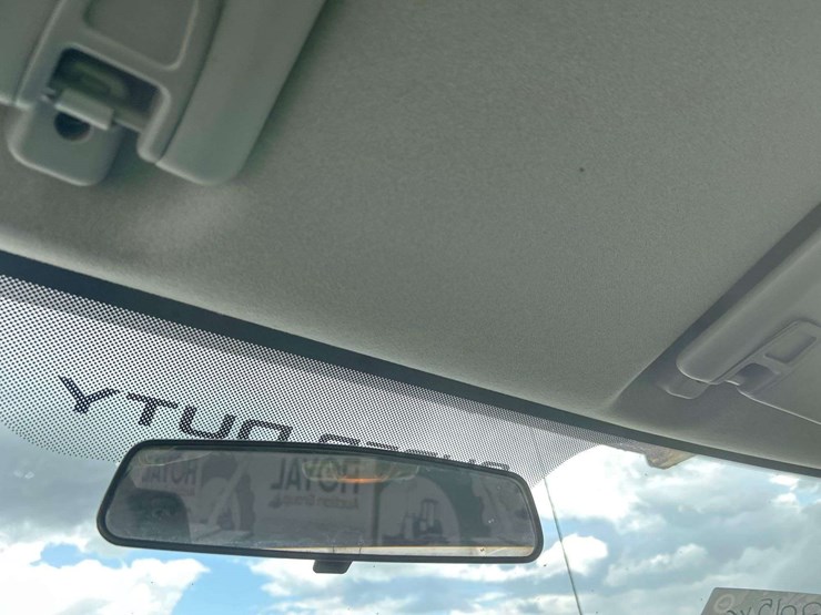 2015-ford-f550-image-19
