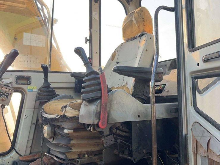 1999-kobelco-150-excavator,-cummins-engine,-hyd.-thumb,-quick-attach-coupler,-12,534-hours,-36''-tooth-bucket-image-29