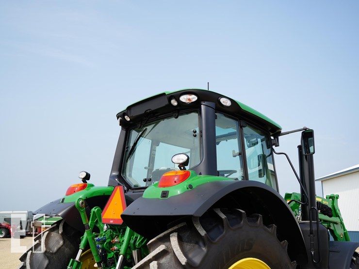 2024-john-deere-6155m-image-29
