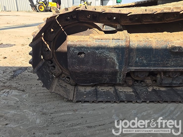 2005-komatsu-pc300-lc-7-image-15