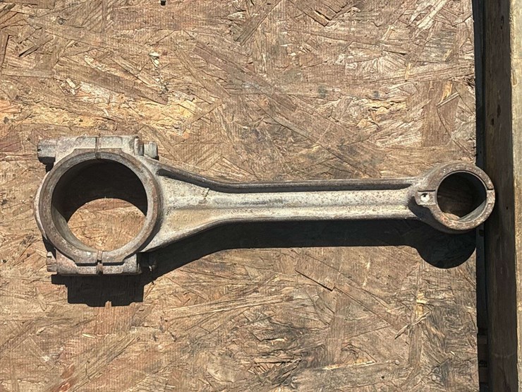john-deere-model-g-rod-set-and-camshaft-image-10