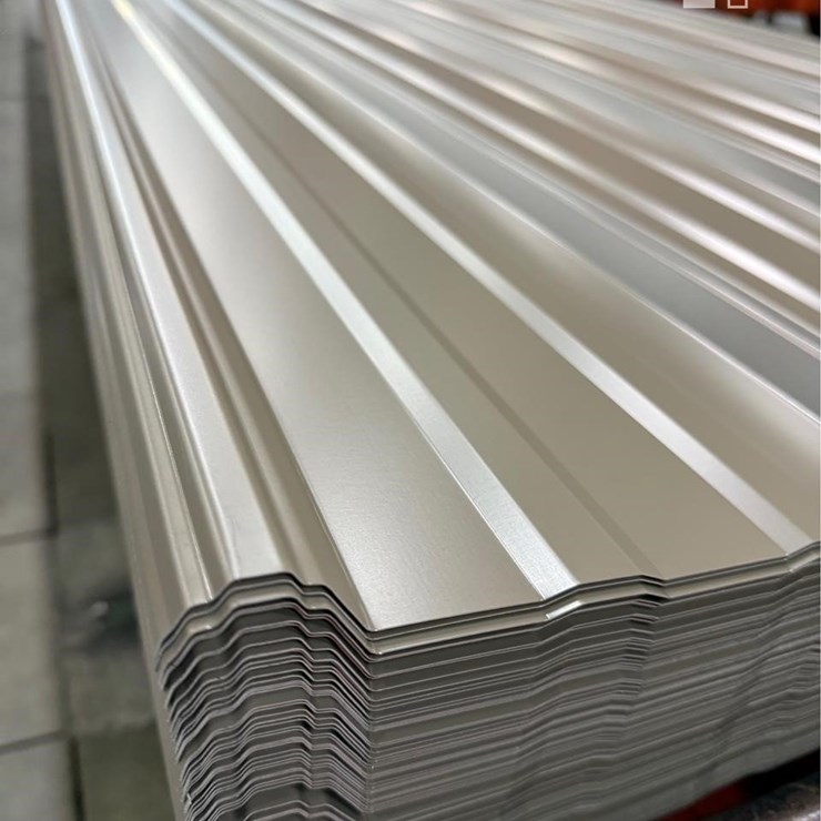 100X 20FT NEW STEEL ROOF TERATONE