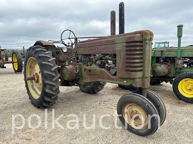 john-deere-a-image-1