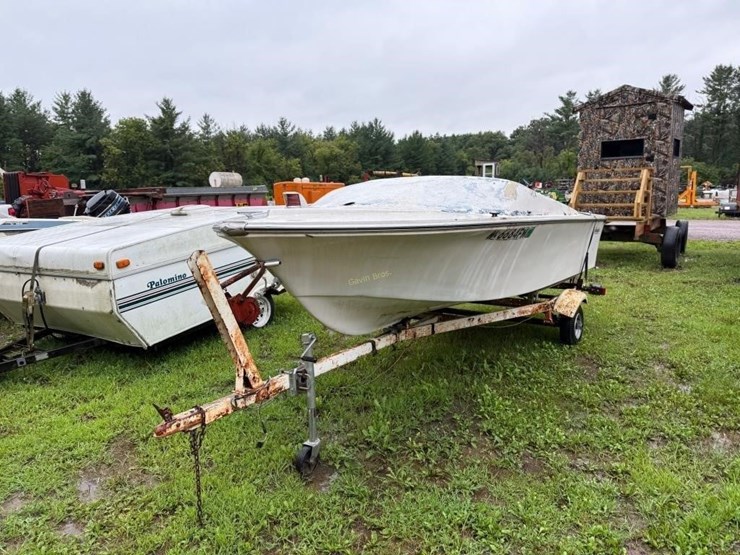 fabuglas-15'-boat-and-trailer-image-3