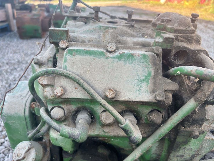 john-deere-4-cylinder-pony-motor-image-15