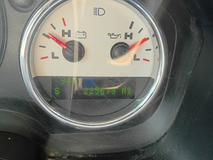 2004-ford-f150-image-42