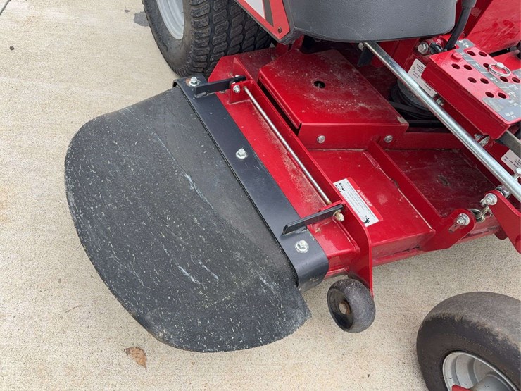 2018-ferris-isx-600-zero-turn-mower-image-16