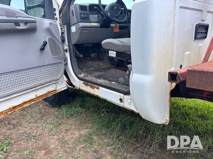 1999-ford-f350-image-33