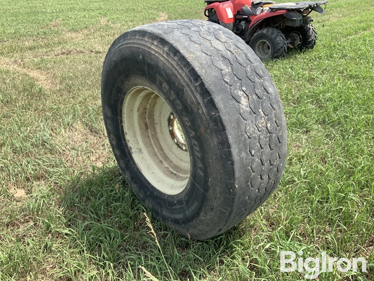 firestone-t839-radial-tire-&-rim-image-7