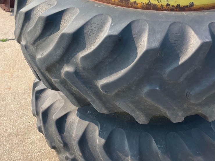 2-18.4-38-tractor-duals-image-4
