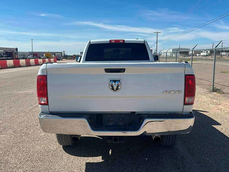 2011-dodge-ram-2500-image-5
