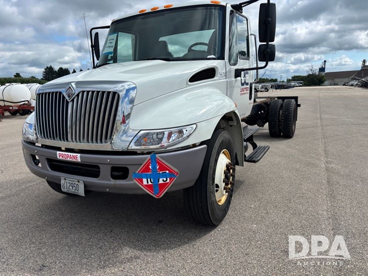 2007-international-durastar-4300-image-19