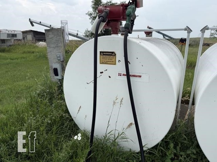 550-gallon-fuel-tank-(2)-image-1