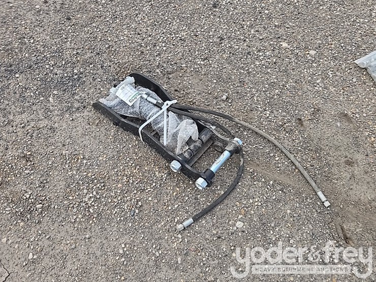 unused-miva-hydraulic-thumb-to-suit-1-3-ton-excavator,-pin-diameter-1"-image-2