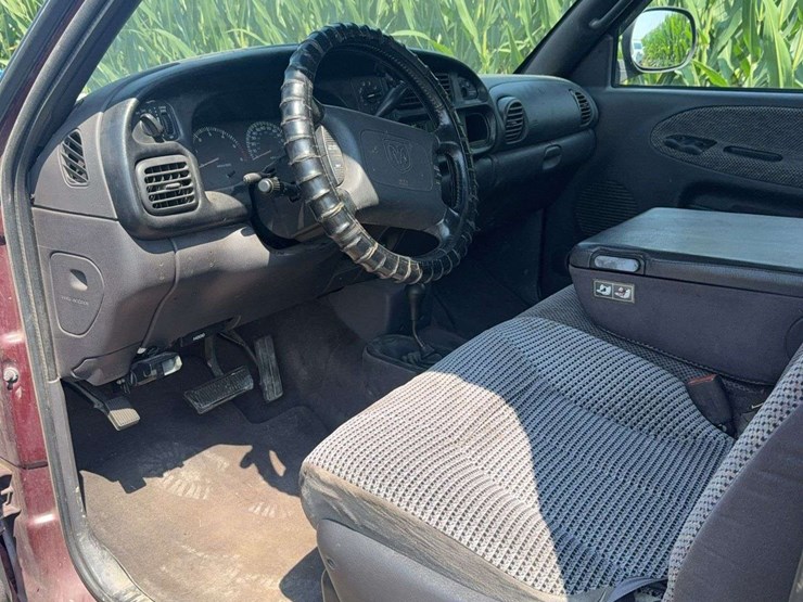 2001-dodge-ram-1500-image-7