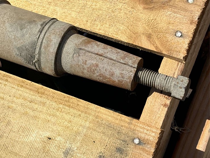 john-deere-model-g-crankshaft-image-3