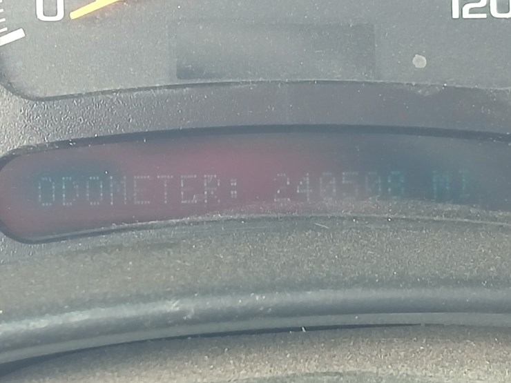 2005-chevrolet-silverado-image-42