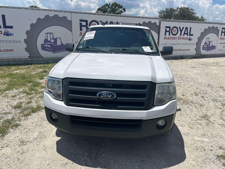 2012-ford-expedition-xlt-image-20