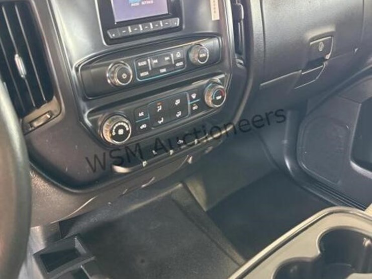 2014-chevrolet-silverado-1500-image-17