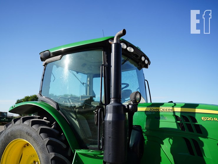 2018-john-deere-6120r-image-19