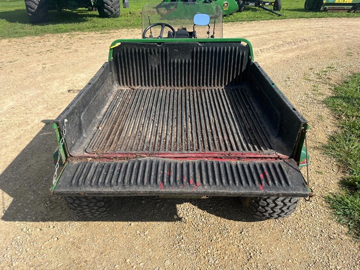 john-deere-gator-image-4