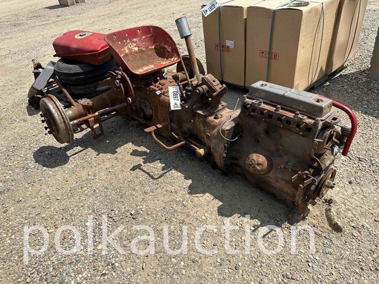 897---ferguson-tl35-parts-tractor-(sn#-unreadable)-image-4