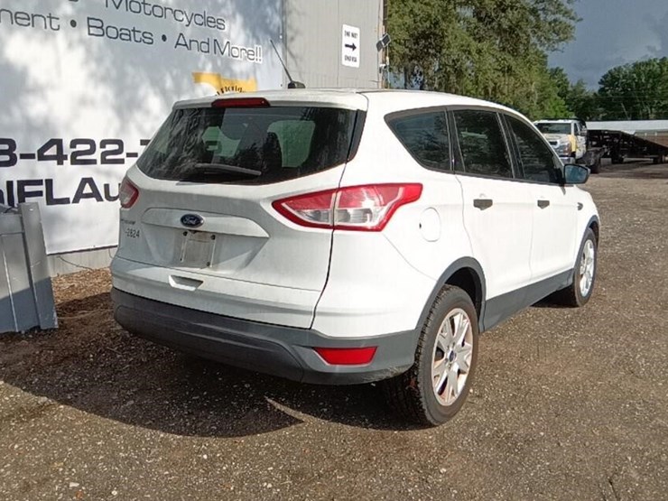 2015-ford-escape-image-6