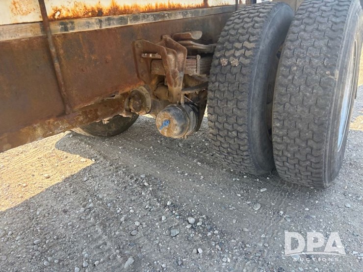 2000-ihc-4900-dry-tender-truck-(dr12098,-unit-25102)-image-41
