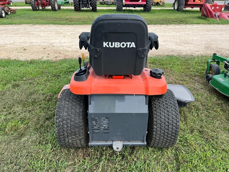 kubota-gv2120-lawn-mower-image-5