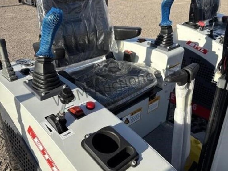 battler-et15h-mini-excavator-image-7