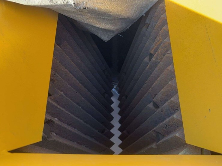 sdltc-trailed-crusher-image-11