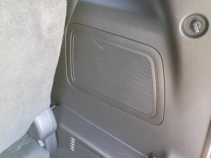 2013-ford-explorer-image-27