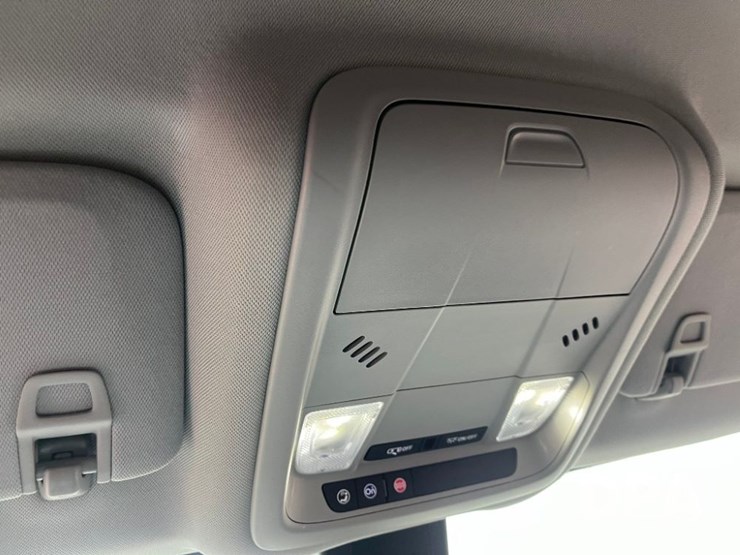 2024-chevrolet-equinox-lt-image-47