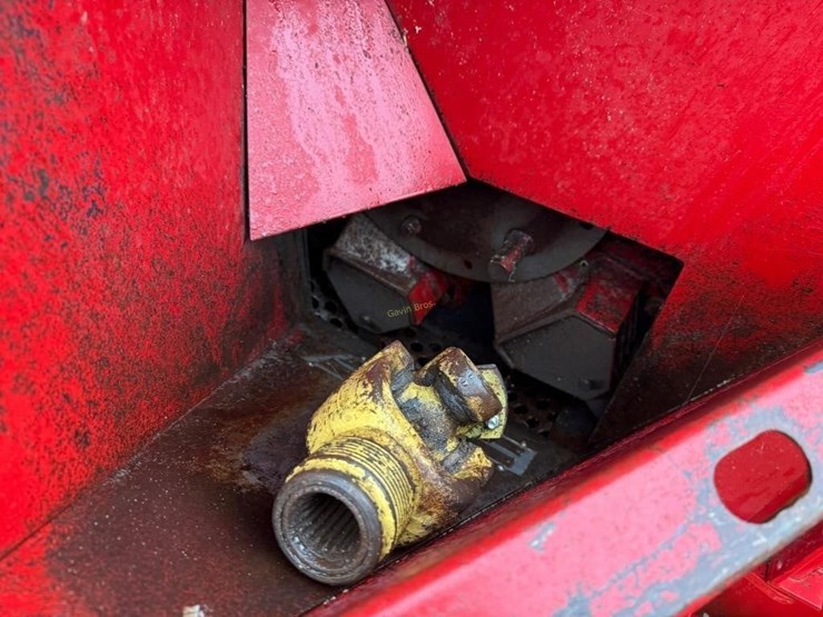 farmhand-grinder-blower-image-6