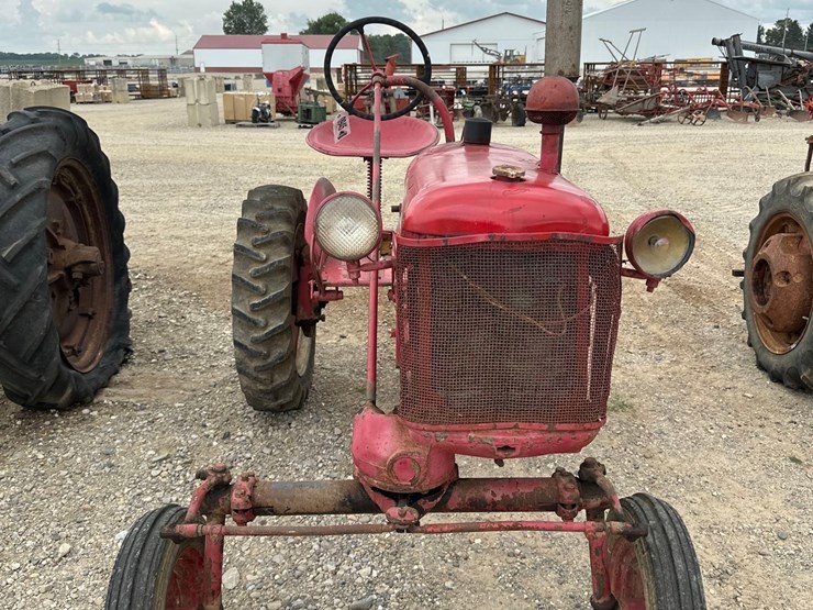 945---farmall-cub-(sn#-134679)-image-2
