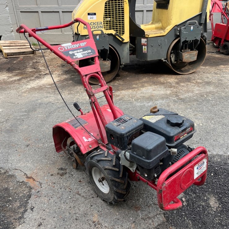 TROY BILT SUPER BRONCO
