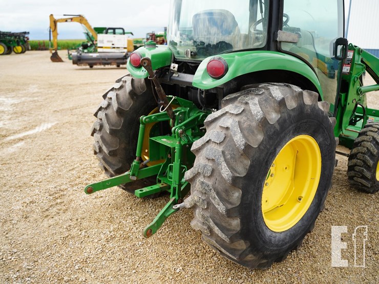 john-deere-4044r-image-24