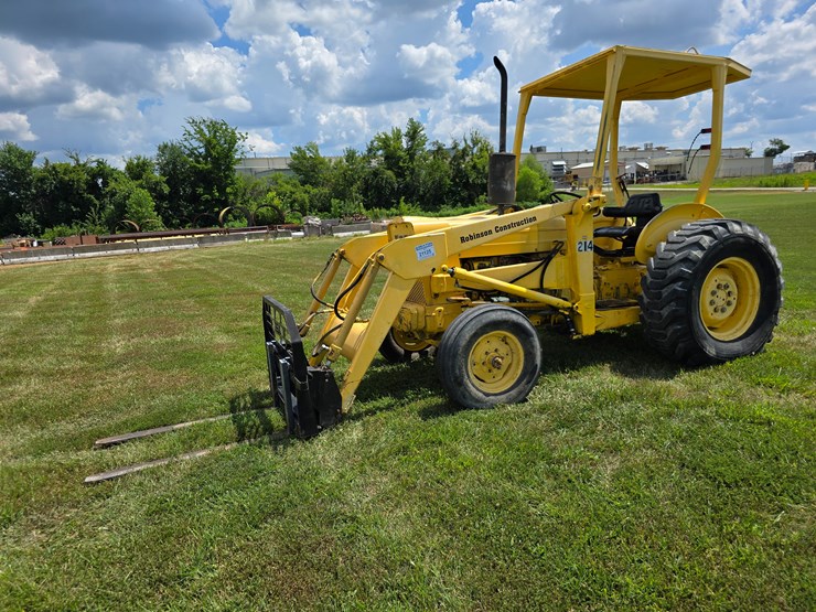 ford-tractor-image-6