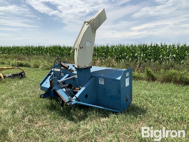 snowmachines-corporation-2800-snow-blower-image-1