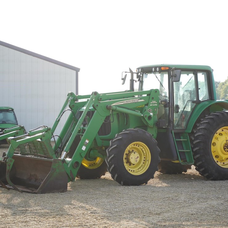 2002 JOHN DEERE 7420