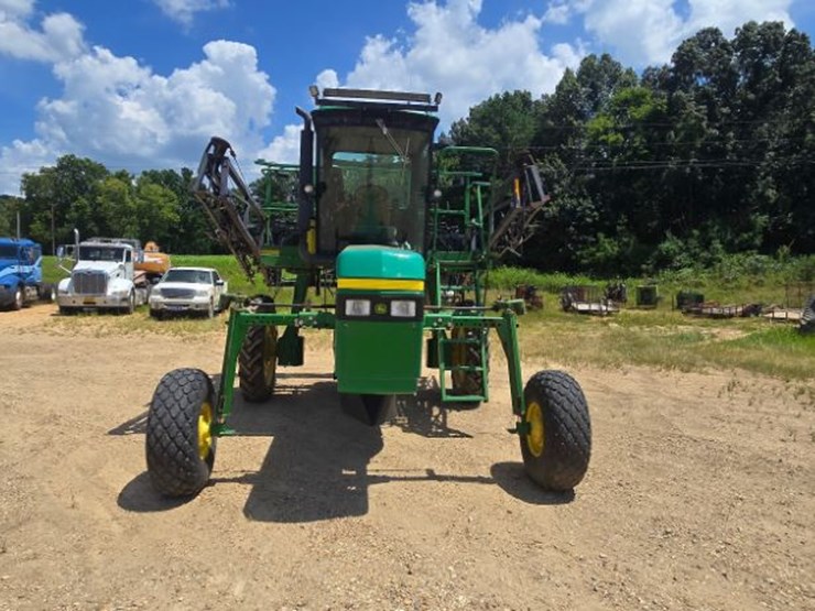 2005-john-deere-6700-image-2