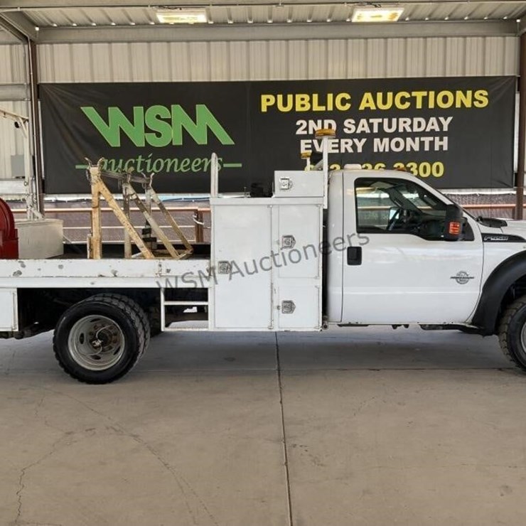 2016 FORD F550