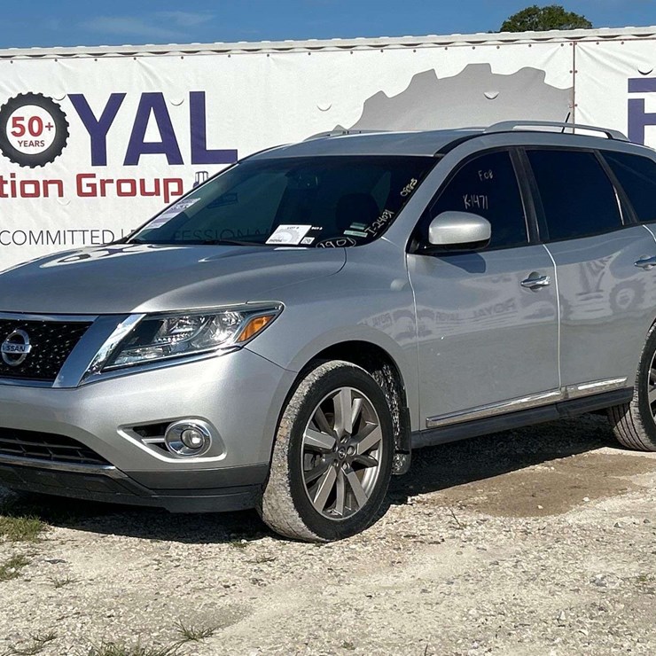 2013 NISSAN PATHFINDER